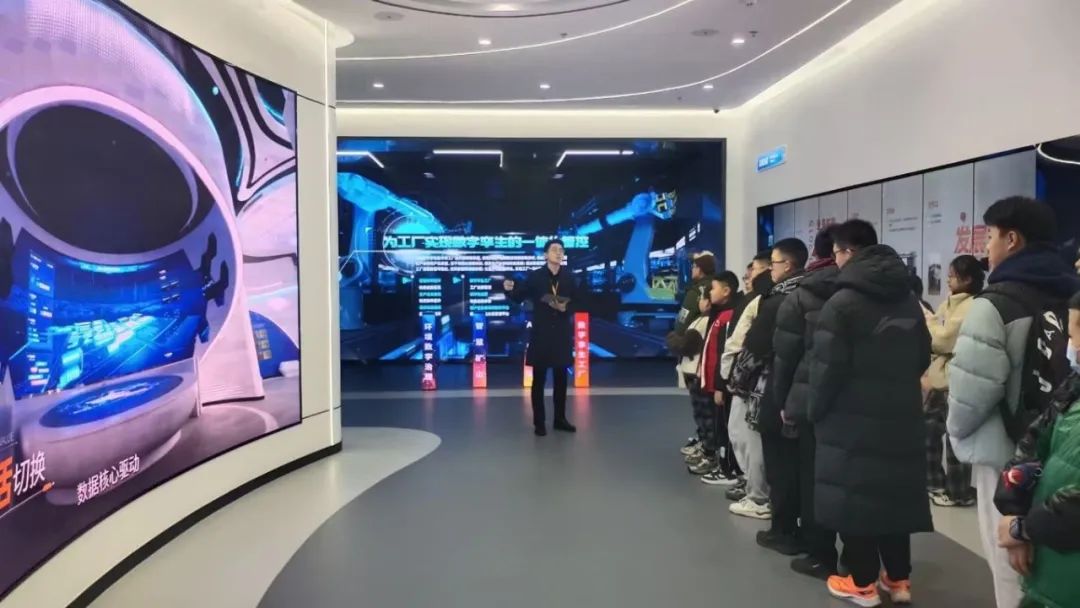 踐行公益 彰顯擔(dān)當(dāng)！捷瑞數(shù)字聯(lián)合愛心組織舉辦數(shù)字科普體驗(yàn)活動